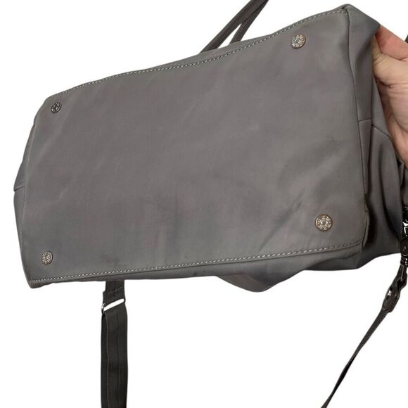 Welcome to my closet! I'm sorry but this item has sold and is not available. - Picture 10 of 16